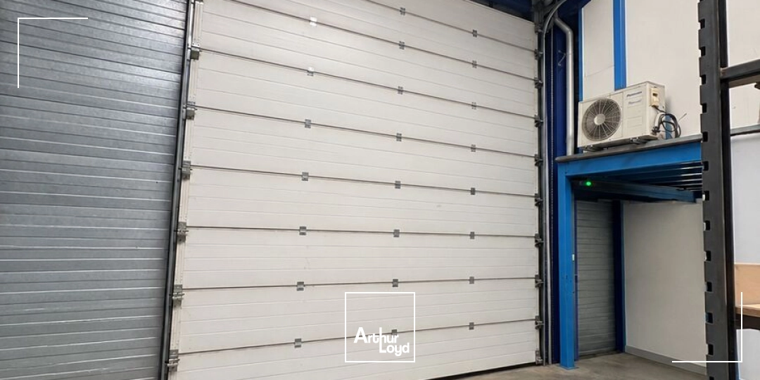 Locaux d'activité & Entrepôts - Location - SAINT JEAN DE BRAYE - 45800 - 692.35-692.35 - 7916047