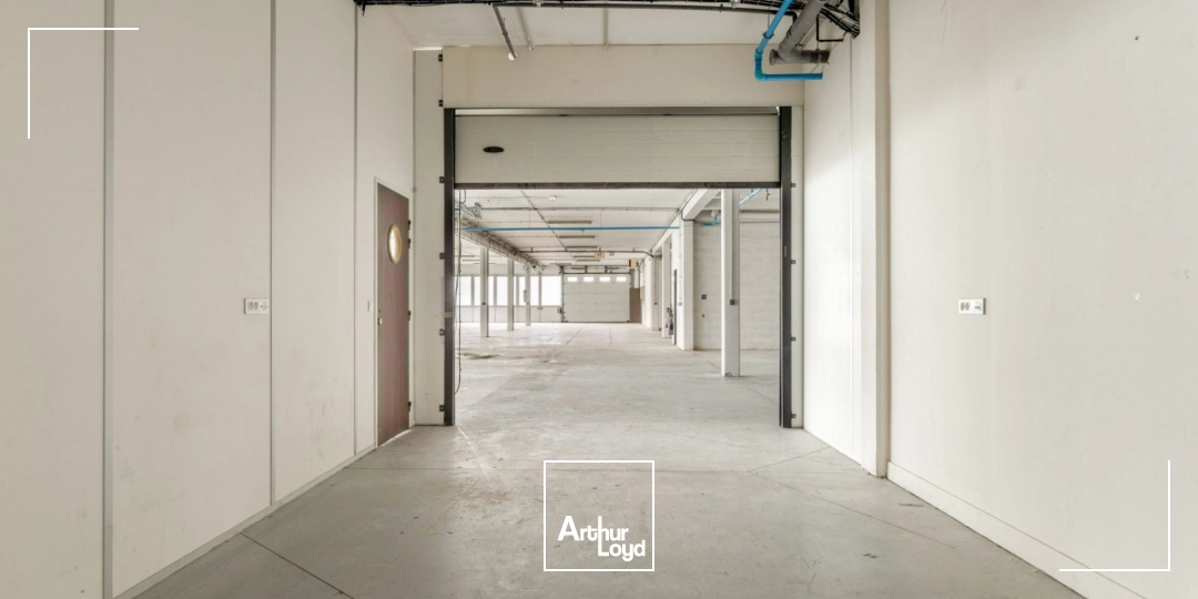 Locaux d'activité & Entrepôts - Location - GENNEVILLIERS - 92230 - 819-1638 - 7916225