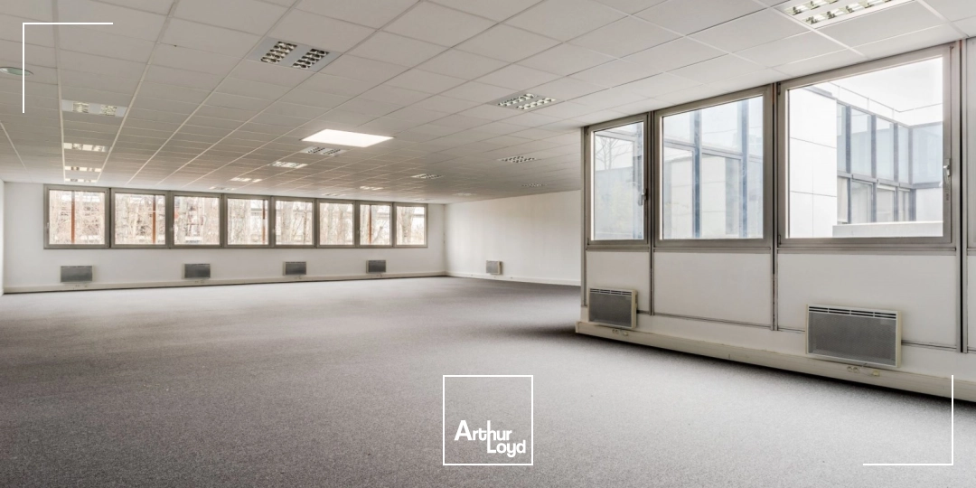Locaux d'activité & Entrepôts - Location - GENNEVILLIERS - 92230 - 819-1638 - 7916226