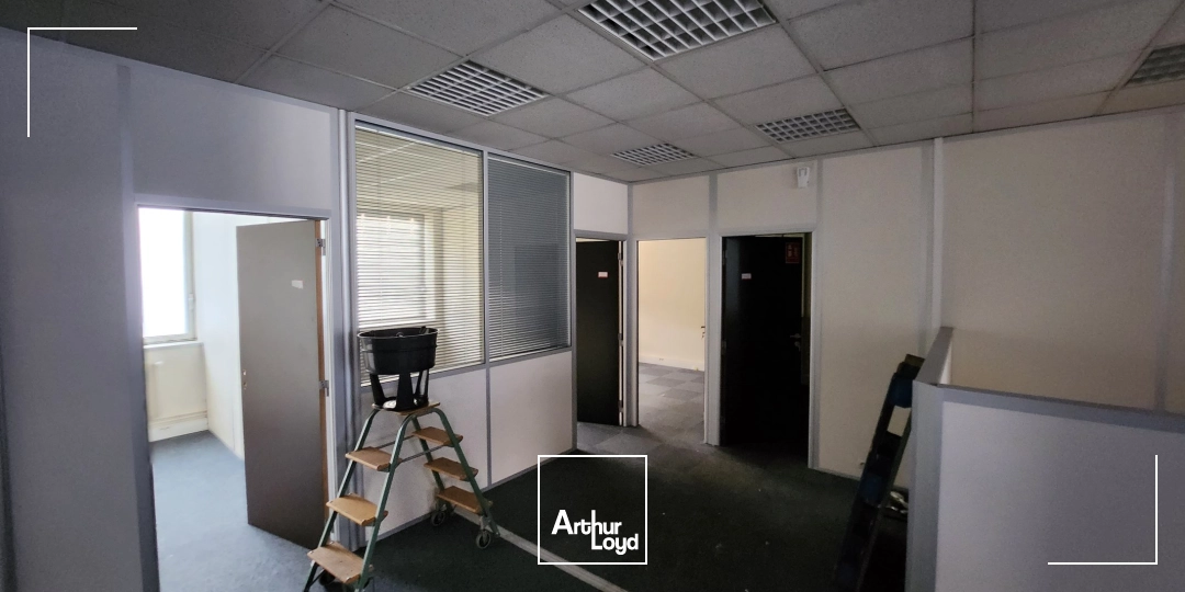 Locaux d'activité & Entrepôts - Location - GENNEVILLIERS - 92230 - 157-622 - 7916265