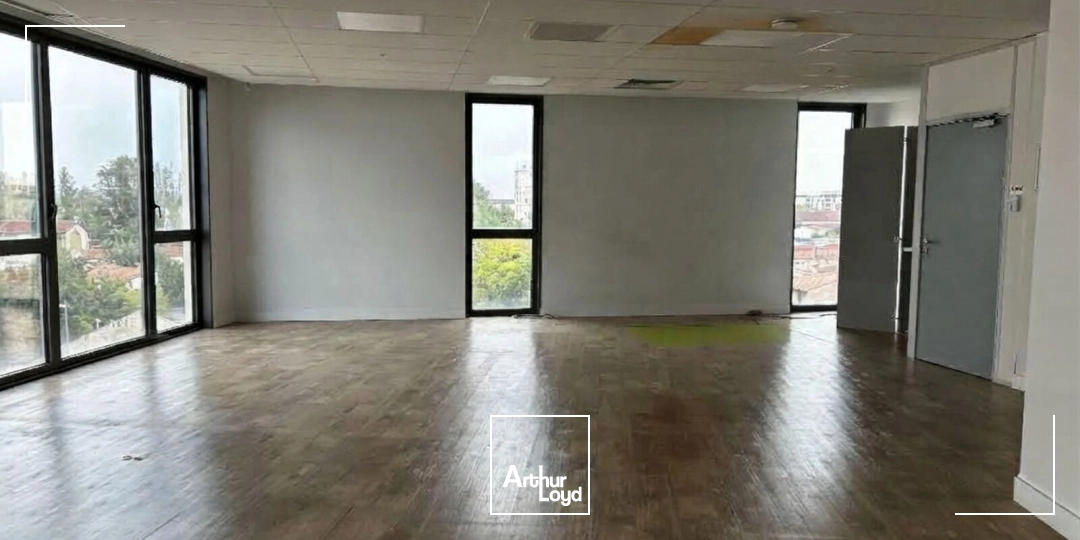 Bureaux - Location - BORDEAUX - 33800 - 221.84-683.52 - 7918931