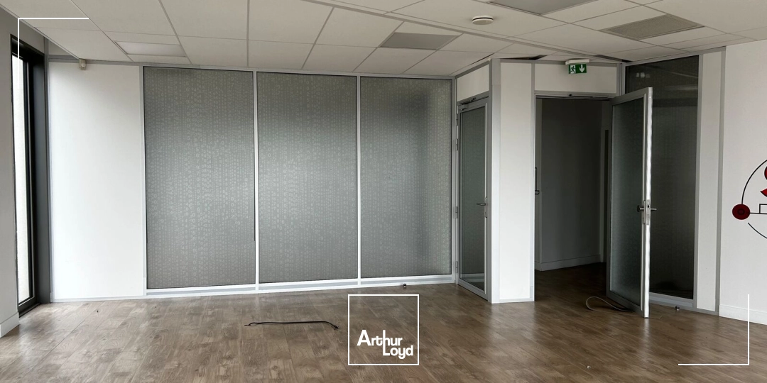 Bureaux - Location - BORDEAUX - 33800 - 221.84-683.52 - 7918929