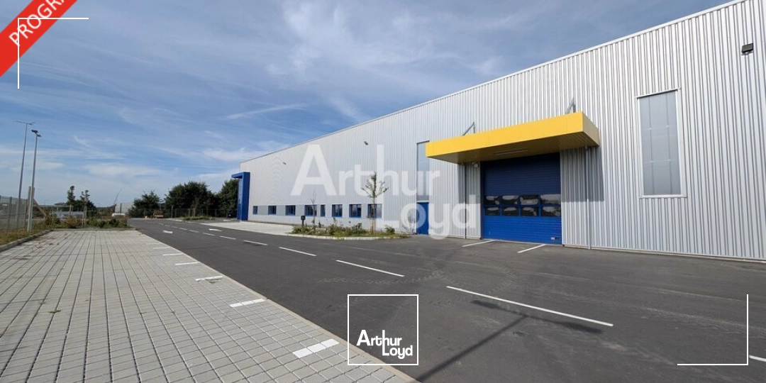 Locaux d'activité & Entrepôts - Location - BÉDÉE - 35137 - 1700-1700 - 7924570