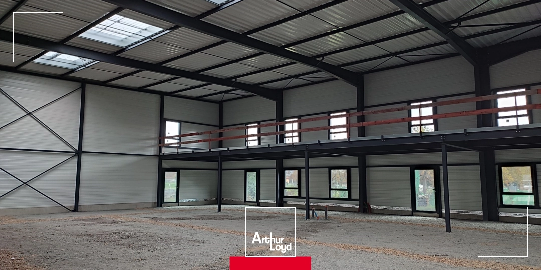 Locaux d'activité & Entrepôts - Location - VILLEFRANCHE SUR SAONE - 69400 - 285-871 - 7930503