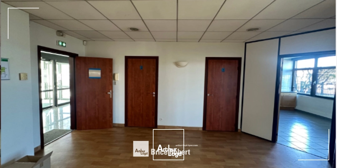 Bureaux - Location - CHASSIEU - 69680 - 247.15-247.15 - 7941923