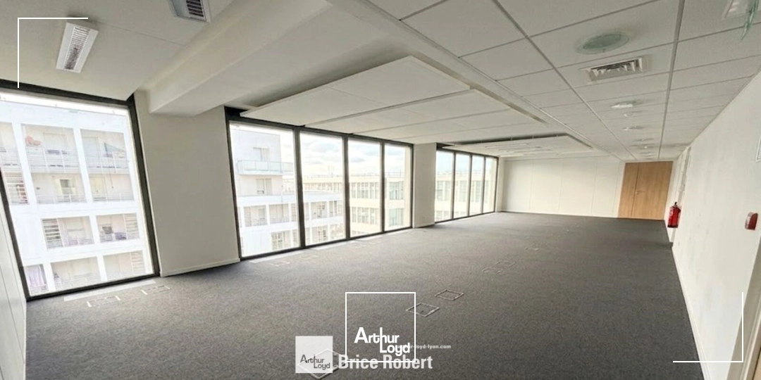 Bureaux - Location - VAULX EN VELIN - 69120 - 175-175 - 7946550