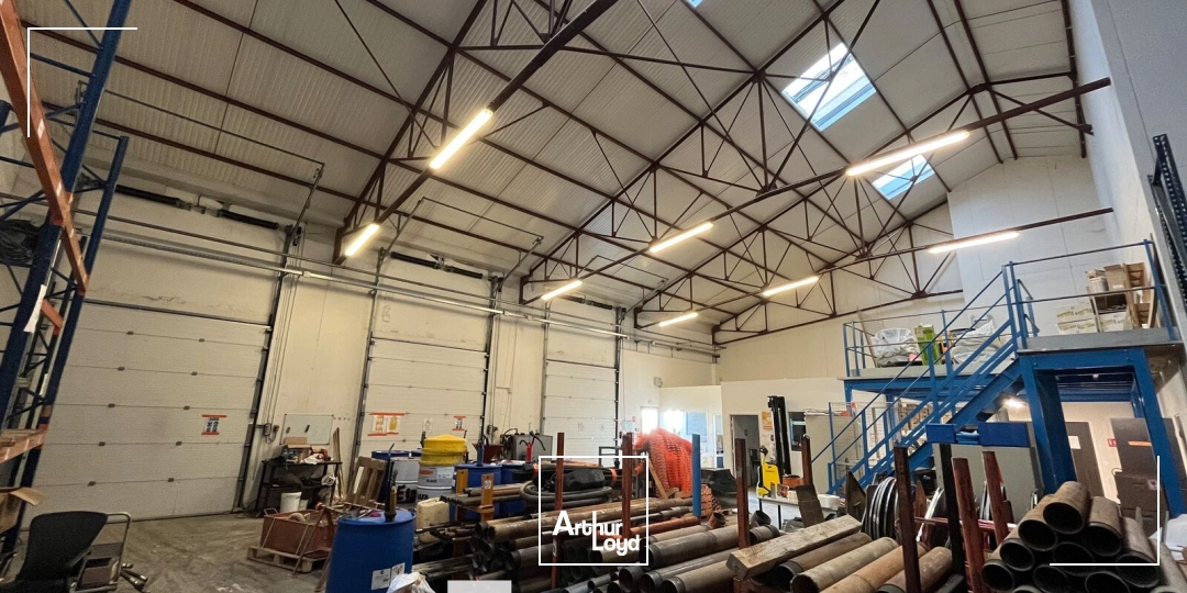 Locaux d'activité & Entrepôts - Location - VAULX EN VELIN - 69120 - 629-2909 - 7946637
