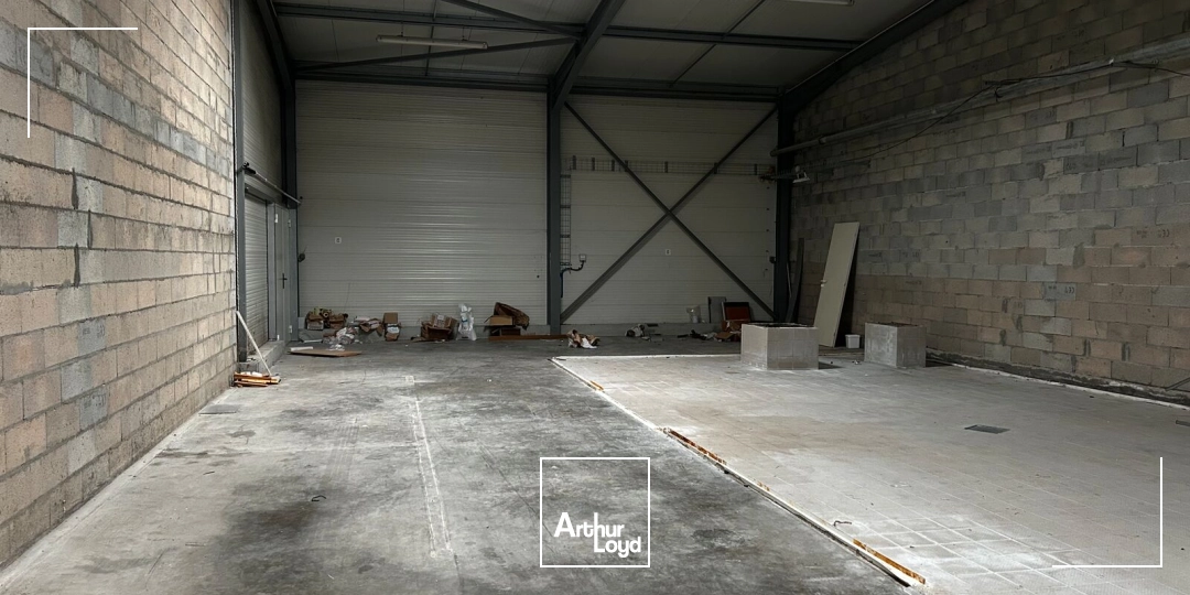 Locaux d'activité & Entrepôts - Location - LE BOUSCAT - 33110 - 180-180 - 7953170