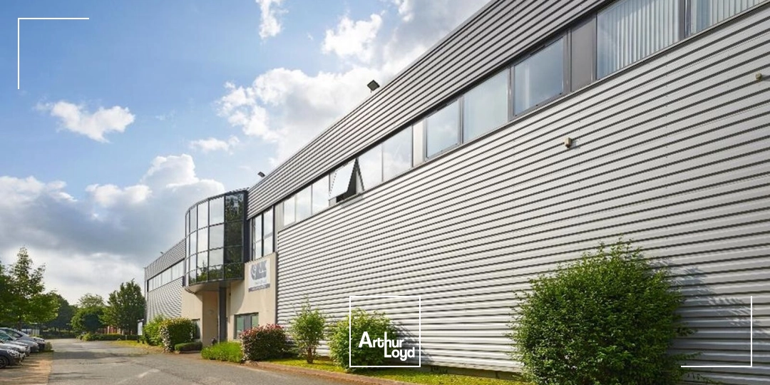 Locaux d'activité & Entrepôts - Location - MAGNY LES HAMEAUX - 78114 - 447-1039 - 7954539