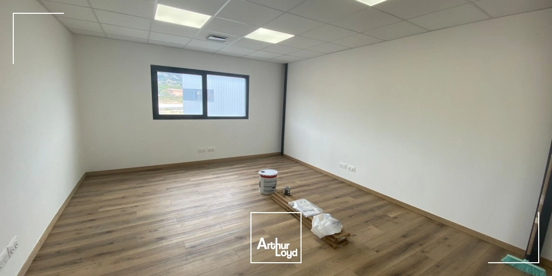 Bureaux - Location - LAMANON - 13113 - 38-38 - 7961874