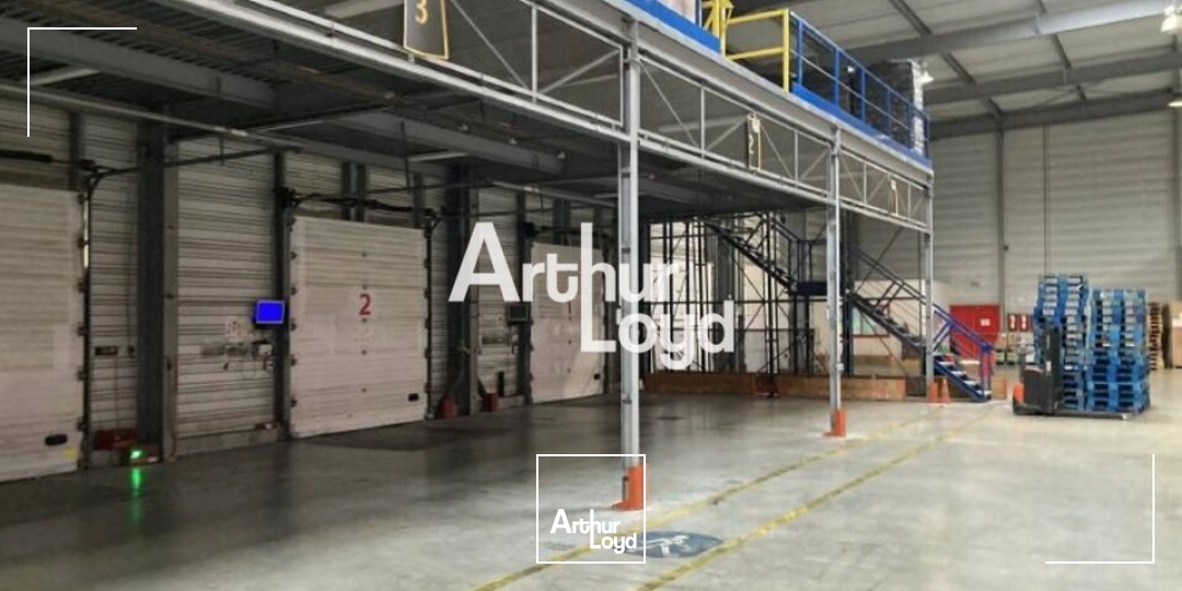 Locaux d'activité & Entrepôts - Location - SAINT RAPHAEL - 83700 - 5398.6-5398.6 - 7983332