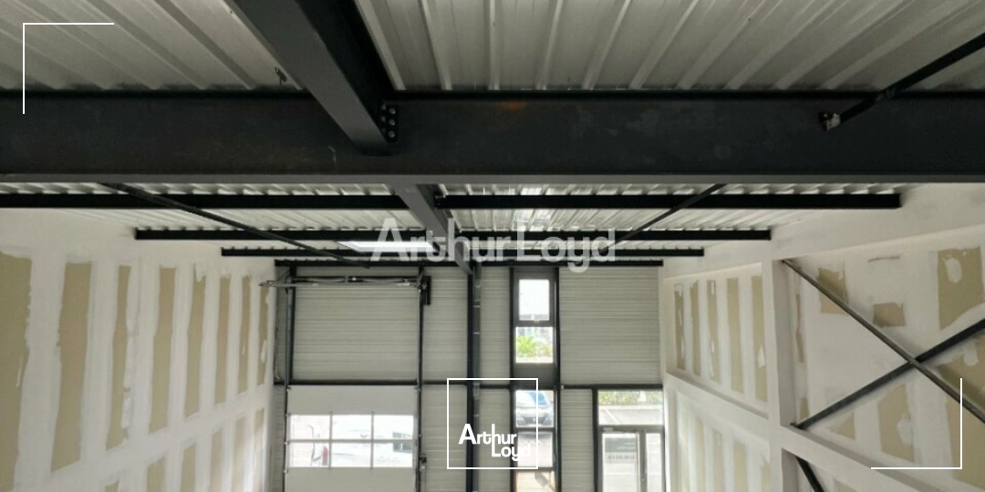Locaux d'activité & Entrepôts - Location - SAINTE-CROIX-EN-PLAINE - 68127 - 273.74-273.74 - 7991573