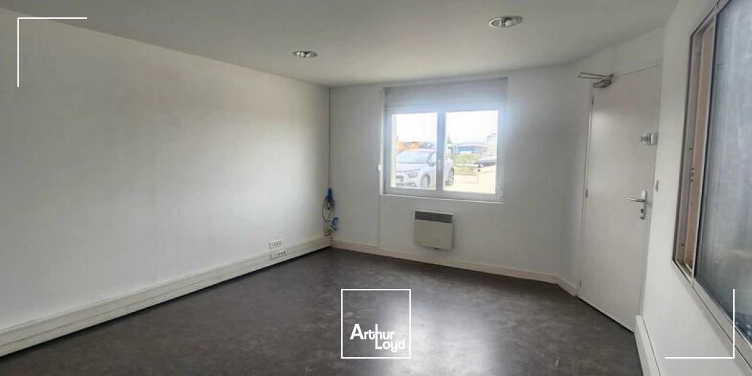 Locaux d'activité & Entrepôts - Location - OUGES - 21600 - 200-200 - 8004039