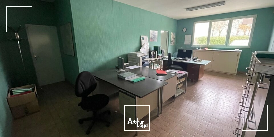 Locaux d'activité & Entrepôts - Vente - SOUDAN - 79800 - 1500-1500 - 8007255