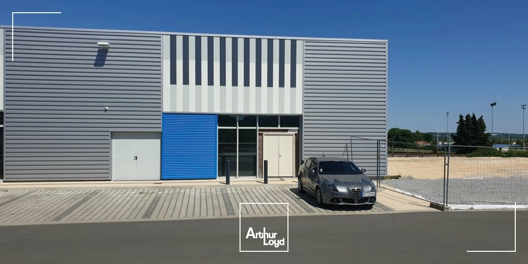 Locaux commerciaux - Location - AZAY-LE-BRÛLÉ - 79400 - 300-300 - 8008681