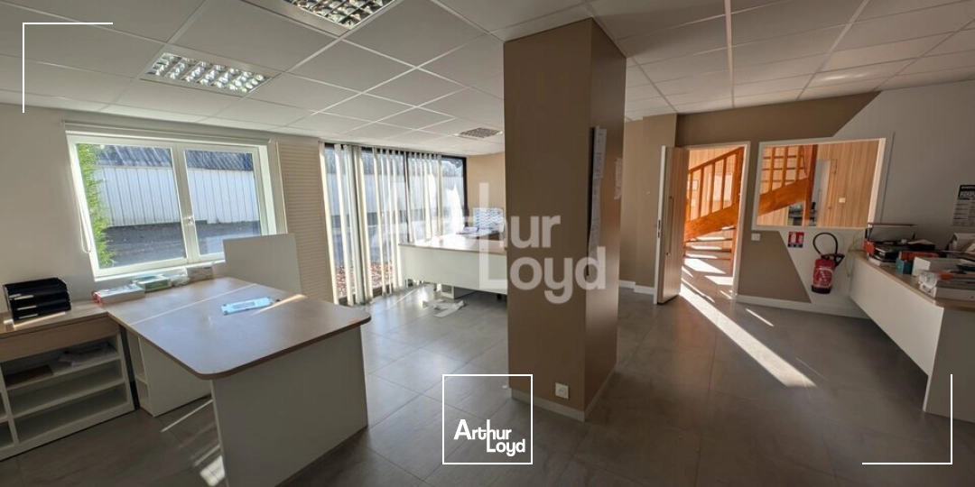 Locaux d'activité & Entrepôts - Vente - BÉDÉE - 35137 - 2400-2400 - 8013698