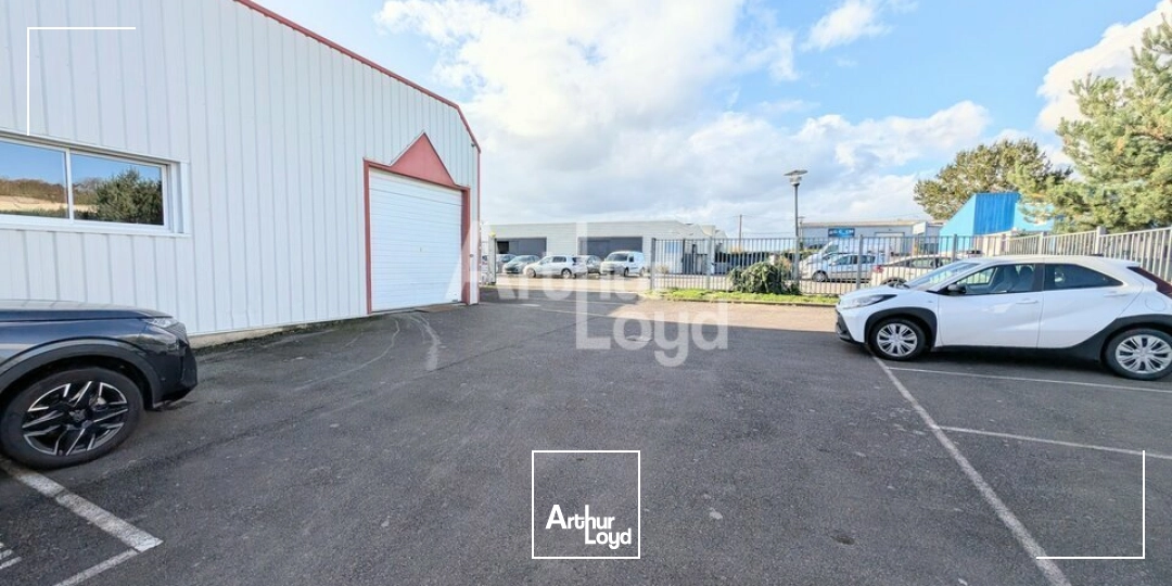 Locaux d'activité & Entrepôts - Location - VEZIN-LE-COQUET - 35132 - 190-190 - 8014506