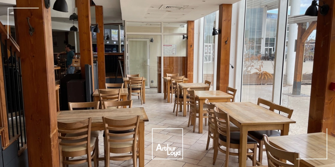 Locaux commerciaux - Location - NIMES - 30900 - 469-469 - 8019842