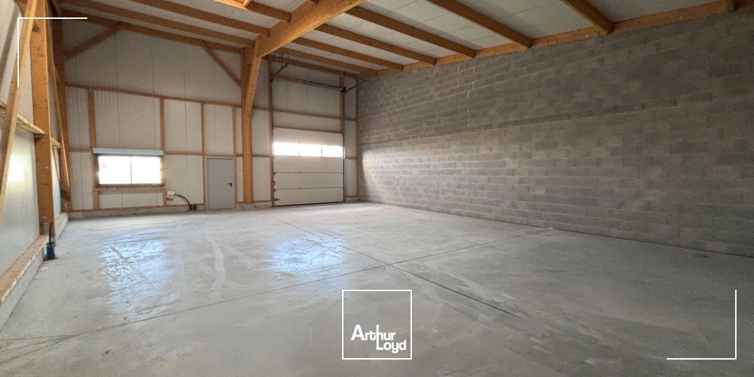Locaux d'activité & Entrepôts - Location - MACHECOUL - 44270 - 140-300 - 8035662
