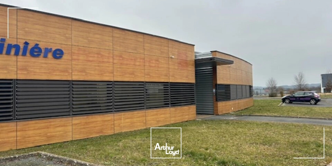 Bureaux - Vente - CREUZIER-LE-NEUF - 03300 - 121.72-121.72 - 8040151