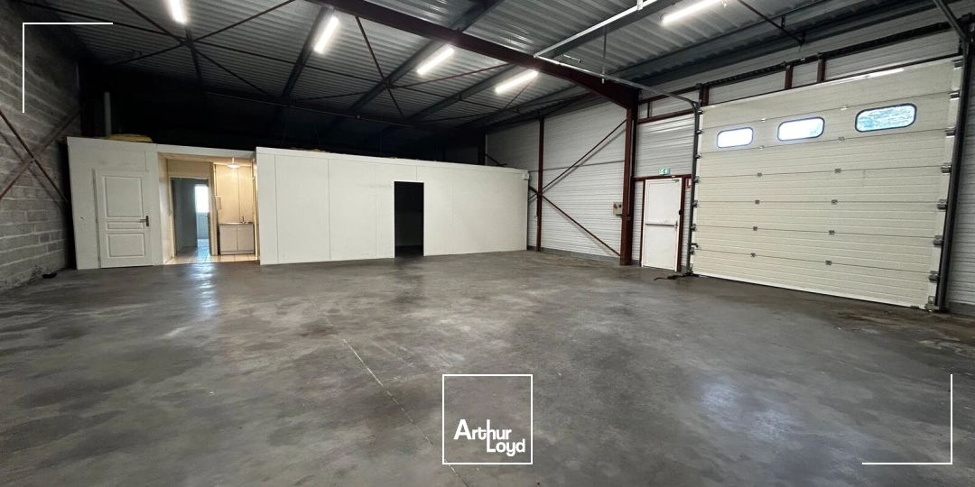 Locaux d'activité & Entrepôts - Location - BLANQUEFORT - 33290 - 240-240 - 8042637
