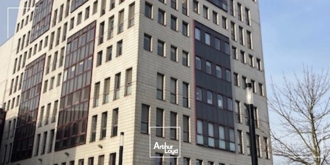 Bureaux - Location - MONTIGNY LE BRETONNEUX - 78180 - 755.8-755.8 - 8049662
