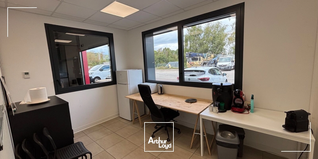 Locaux d'activité & Entrepôts - Location - LE GRAND QUEVILLY - 76120 - 400-400 - 8080185