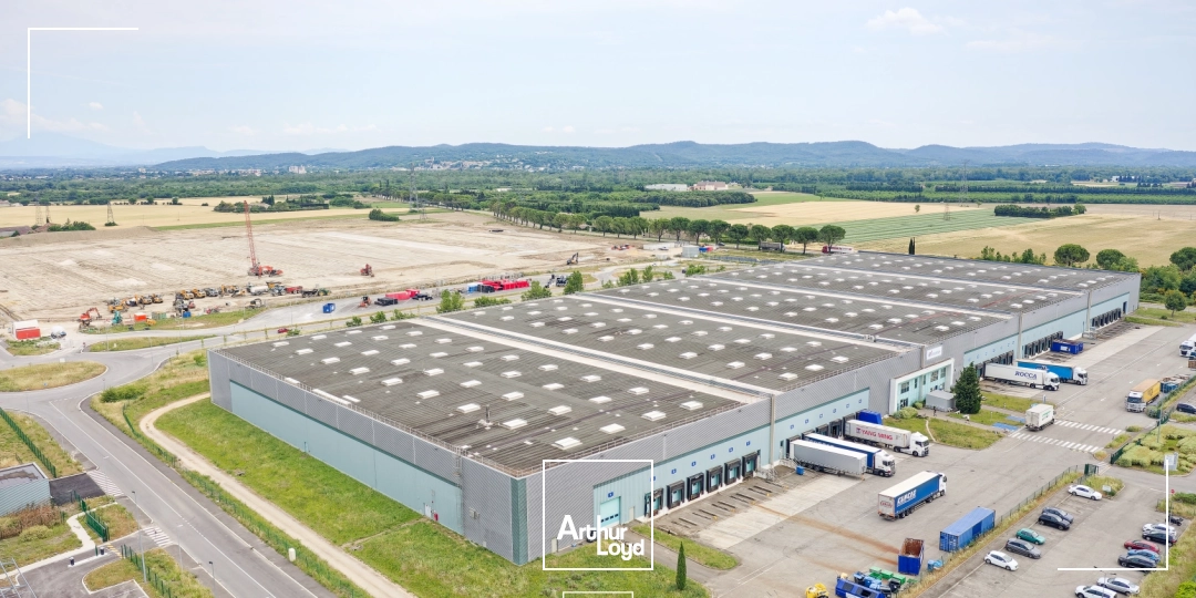 2 cellules à louer sur Bollène