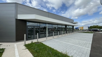 BATIMENT COMMERCIAL FACE IKEA - Offre immobilière - Arthur Loyd