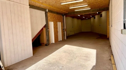 A VENDRE - MURS LIBRES - ATELIER DE 130 M2 + APPARTEMENT - Offre immobilière - Arthur Loyd