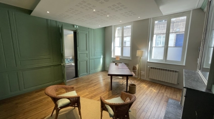 A LOUER BUREAUX 50 M2 COMPIEGNE - PALAIS IMPÉRIAL - Offre immobilière - Arthur Loyd