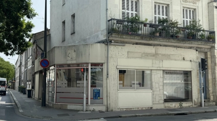 TOURS MIRABEAU BUREAU COMMERCIAL A VENDRE 90 m² - BELLE VISIBILITE - Offre immobilière - Arthur Loyd