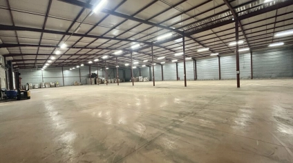 A VENDRE local d'activité zone Chalonnaise - Offre immobilière - Arthur Loyd