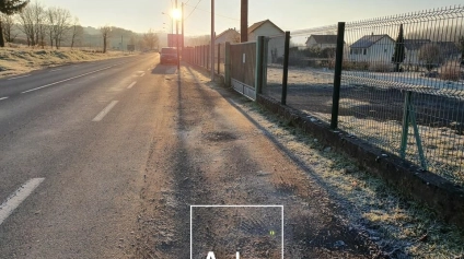 Terrain de 10 959M² divisible sur un emplacement n°1 a l'entrée d'OBJAT desservie par la départementale la plus fréquentée du département. - Offre immobilière - Arthur Loyd