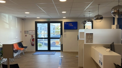 IMPLANTEZ VOTRE ENTREPRISE DANS UN BÂTIMENT DE BUREAUX MODERNE AU CUR DE CHAURAY ! - Offre immobilière - Arthur Loyd