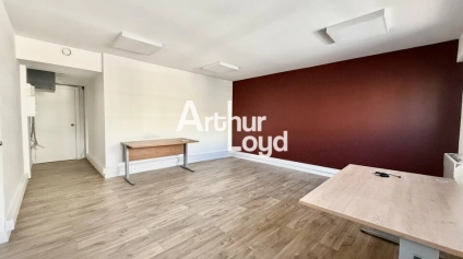 Bureaux à louer 63 m² - Le Cannet - Offre immobilière - Arthur Loyd