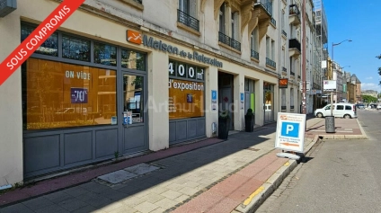 LOCAL COMMERCIAL à VENDRE de 453 m² - Offre immobilière - Arthur Loyd