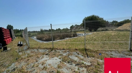 A Saint-Paul les Dax, LOCAL à louer d'activité fonctionnel sur site sécurisé - Offre immobilière - Arthur Loyd