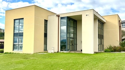 IMMEUBLE DE BUREAUX A LOUER A LA DURANNE - Offre immobilière - Arthur Loyd