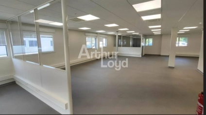 BUREAUX ARCHAMPS - Offre immobilière - Arthur Loyd