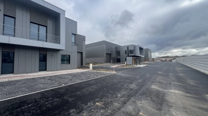 Locaux d'activités et bureaux neufs divisibles à partir de 699 m2 - Parc d'activités à louer à Courtry, accès A1, A104, A4 - Offre immobilière - Arthur Loyd