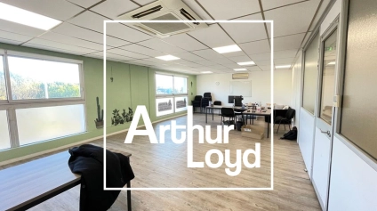 Bureaux à louer 220 m² Montpellier accès PMR parking et tramway - Offre immobilière - Arthur Loyd