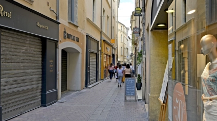 Local Commercial Nîmes Centre, à céder, emplacement N°1 pour votre enseigne - Offre immobilière - Arthur Loyd
