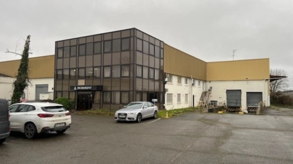 Entrepôts à vendre à THIVERVAL GRIGNON 78850 - Offre immobilière - Arthur Loyd