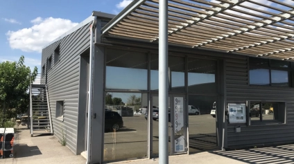 PETITE SURFACE DE BUREAUX A LOUER - GALLARGUES LE MONTUEUX - 16 M2 - Offre immobilière - Arthur Loyd