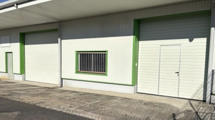 Cellule d'activités avec bureaux - 302 m2 - À louer - Saint Jean de Braye - Offre immobilière - Arthur Loyd