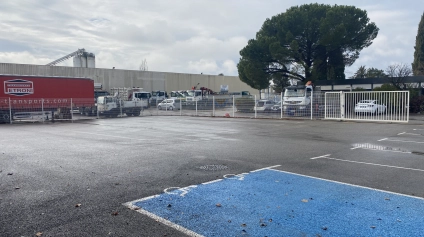 LOCAUX MIXTES ACCES POIDS-LOUDS - Offre immobilière - Arthur Loyd