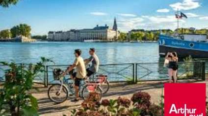 BUREAUX vente à BAYONNE 64100 - Offre immobilière - Arthur Loyd