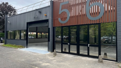 Locaux d activité à louer à Villebon-sur-Yvette dans parc sécurisé rénové - Offre immobilière - Arthur Loyd