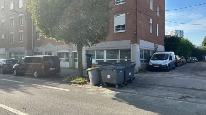 Bureaux à vendre - RDC ERP avec visibilité, parkings et accès métro immédiat - Offre immobilière - Arthur Loyd